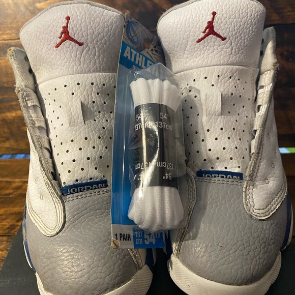 Air Jordan 13 Retro- Preschool size 1Y (US) with pack of laces - Picture 2 of 16